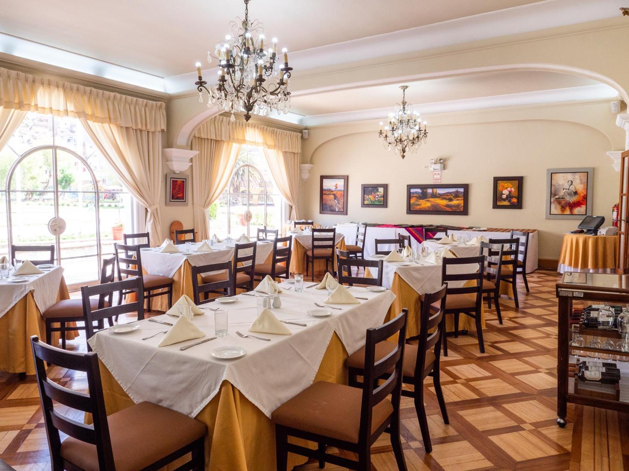 Lp Los Portales Hotel Тарма Екстер'єр фото